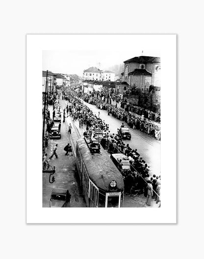 Traguardo di tappa a Torino, Giro d'Italia 1948 - Farabola Fotografia