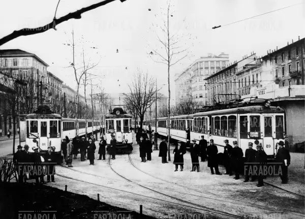 Tram interurbani, Milano, 1922 - Farabola Immagine digitale