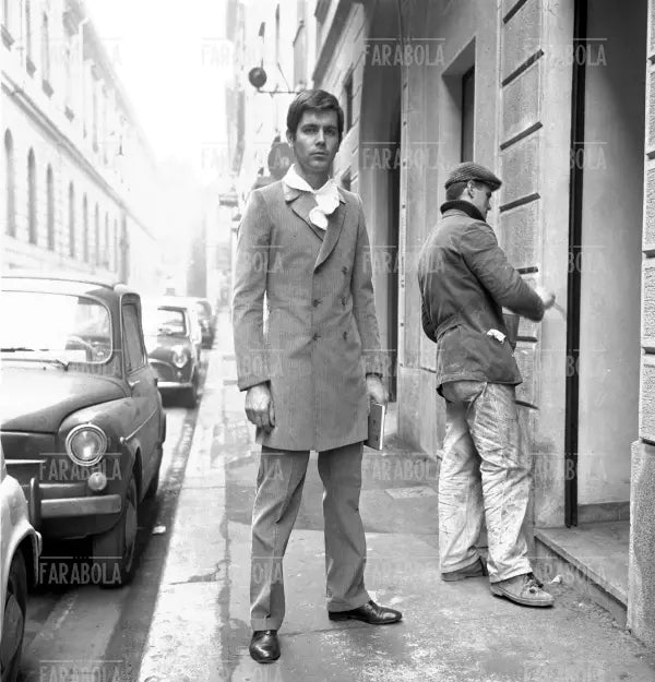 Un uomo vestito alla moda, 1967 - Farabola Immagine digitale