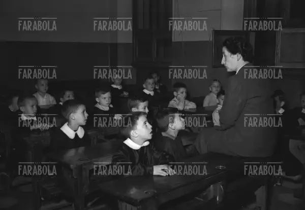 Una classe di elementari, Milano, 1949 - Farabola Immagine digitale