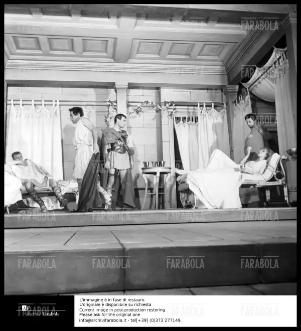 Valentina Cortese e Gian Maria Volonté, La Congiura, 1960 - Farabola Immagine digitale