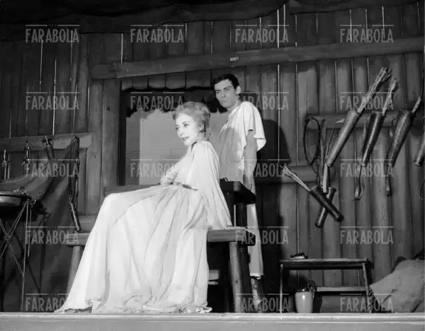 Valentina Cortese e Gian Maria Volonté, La Congiura, 1960 - Farabola Immagine digitale