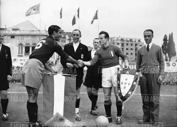 Valentino Mazzola, Italia vs Portogallo, 1949 - Farabola Immagine digitale
