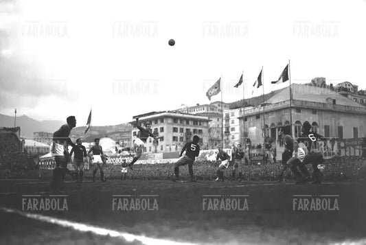 Valentino Mazzola, Italia vs Portogallo, 1949 - Farabola Immagine digitale