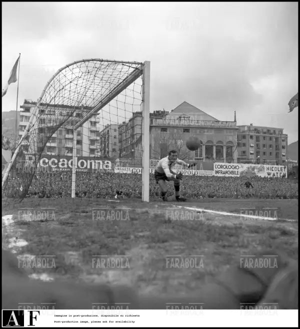 Valerio Bacigalupo, Italia vs Portogallo, 1949 - Farabola Immagine digitale