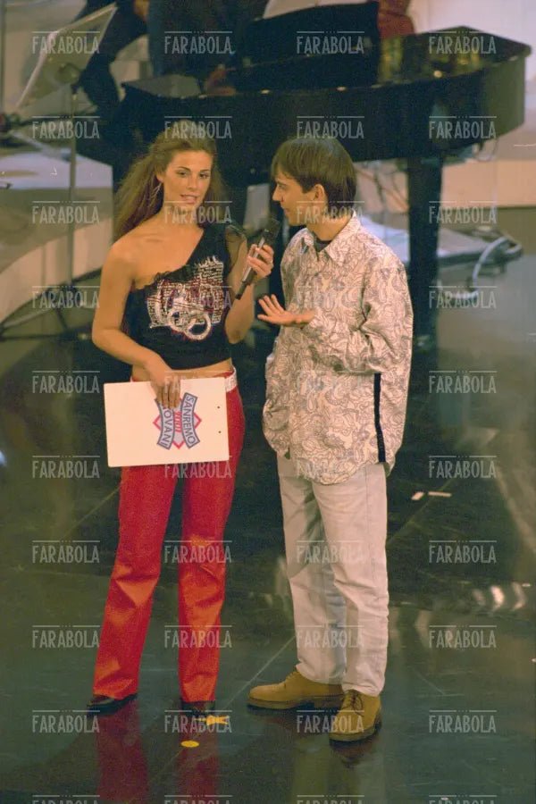 Vanessa Incontrada e Giacomo Celentano, Sanremo Giovani, 2001 - Farabola Immagine digitale
