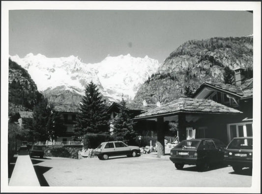 Veduta di Courmayeur anni 90 Ft 3179 - Stampa 24x18 cm - Farabola Stampa ai sali d'argento