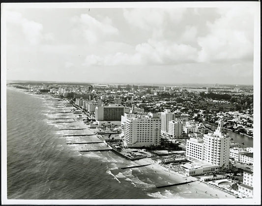 Veduta di Miami Beach anni 60 Ft 37998 - Stampa 20x25 cm - Farabola Stampa ai sali d'argento