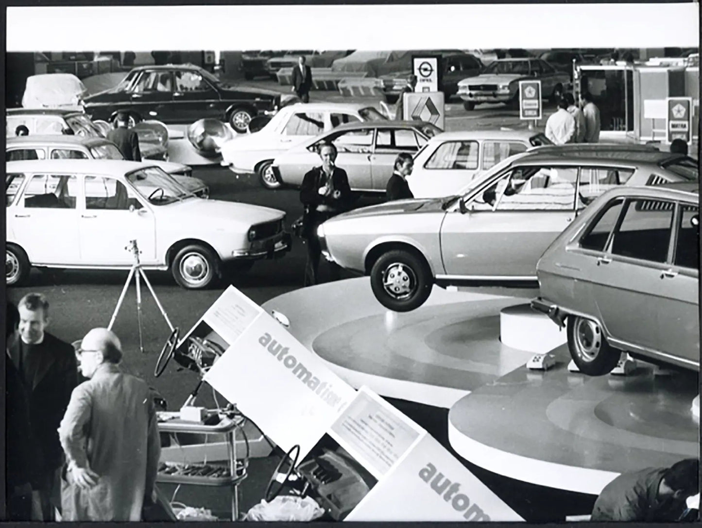 Veduta Salone Auto Parigi 1972 Ft 36506 - Stampa 24x18 cm - Farabola Stampa ai sali d'argento