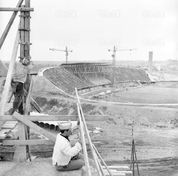 Velodromo Olimpico in costruzione, Roma, 1959 - Farabola Immagine digitale