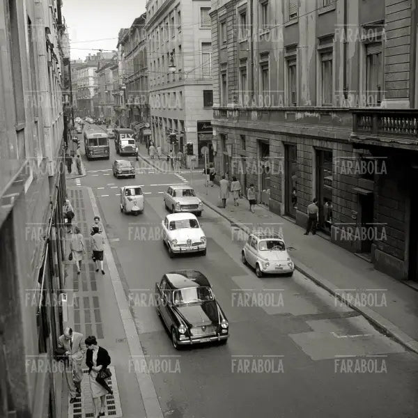 Via Montenapoleone, Milano, 1965 - Farabola Immagine digitale