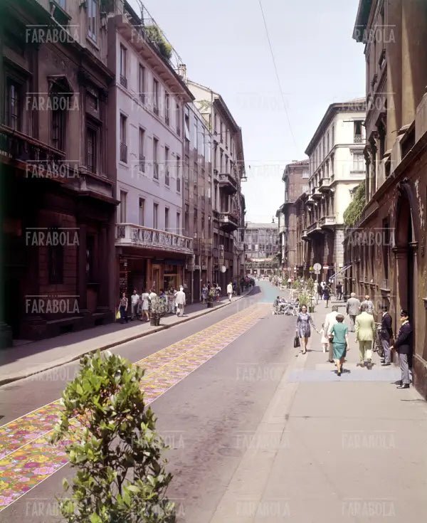 Via Montenapoleone, Milano, 1972 - Farabola Immagine digitale