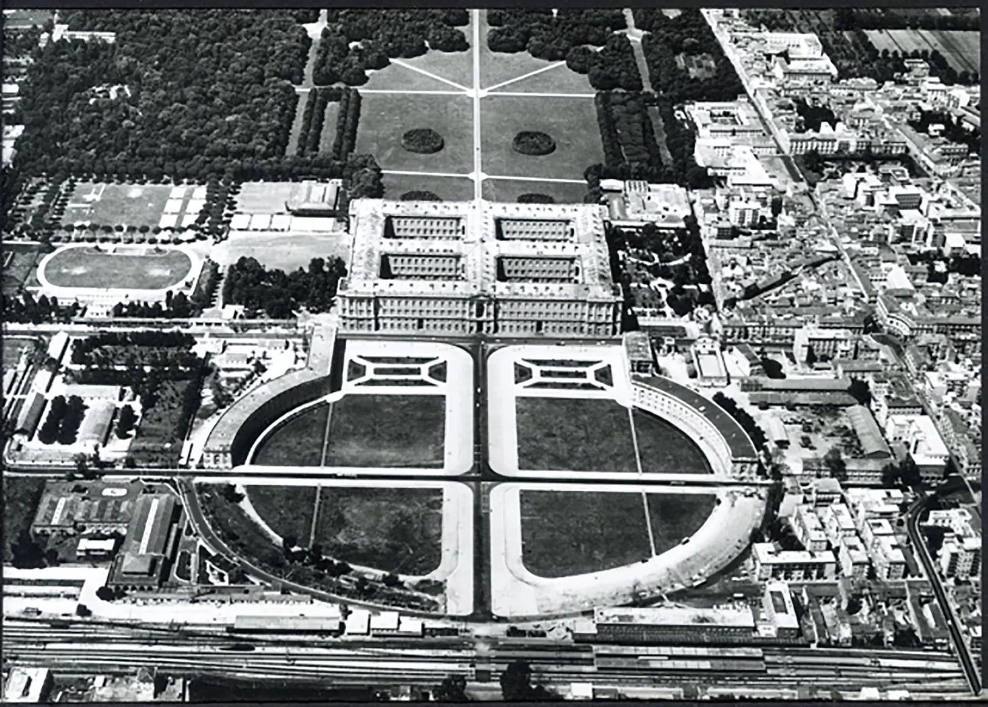 Villa Reale a Caserta anni 60 Ft 5143 - Stampa 20x15 cm - Farabola Stampa ai sali d'argento