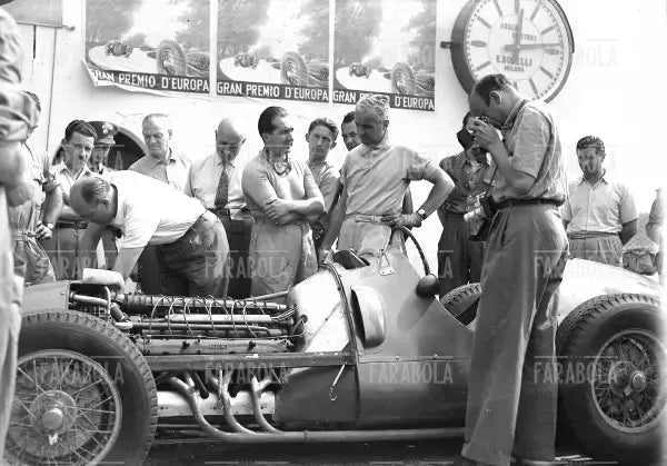 Villoresi ed Ascari al Gp d'Europa, 1949 - Farabola Immagine digitale