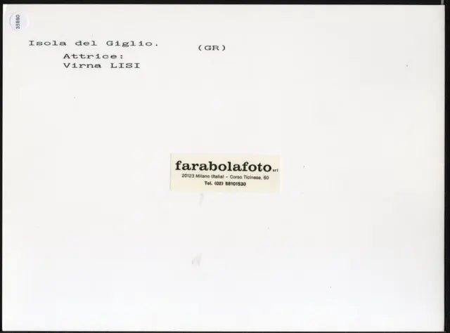 Virna Lisi all'isola del Giglio Ft 35880 - Stampa 24x18 cm - Farabola Stampa ai sali d'argento (anni 90)