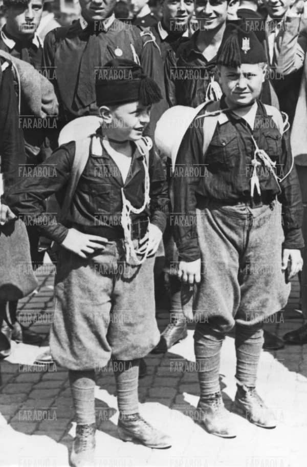 Vittorio e Bruno Mussolini, 1928 - Farabola Immagine digitale