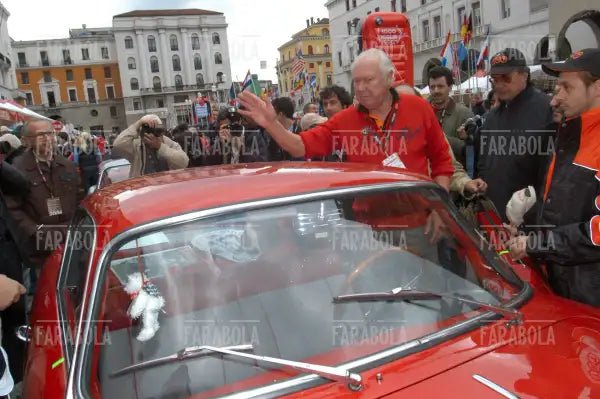 Vittorio Emanuele di Savoia su su Alfa Romeo 1900 SS del 1955, Mille Miglia, 2004 - Farabola Immagine digitale
