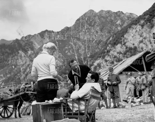 Vittorio Gassman sul set del film La Grande Guerra, 1959 - Farabola Immagine digitale