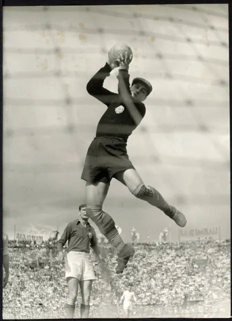 Vladimir Beara portiere anni 50 Ft 3950 - Stampa 20x15 cm - Farabola Stampa ai sali d'argento