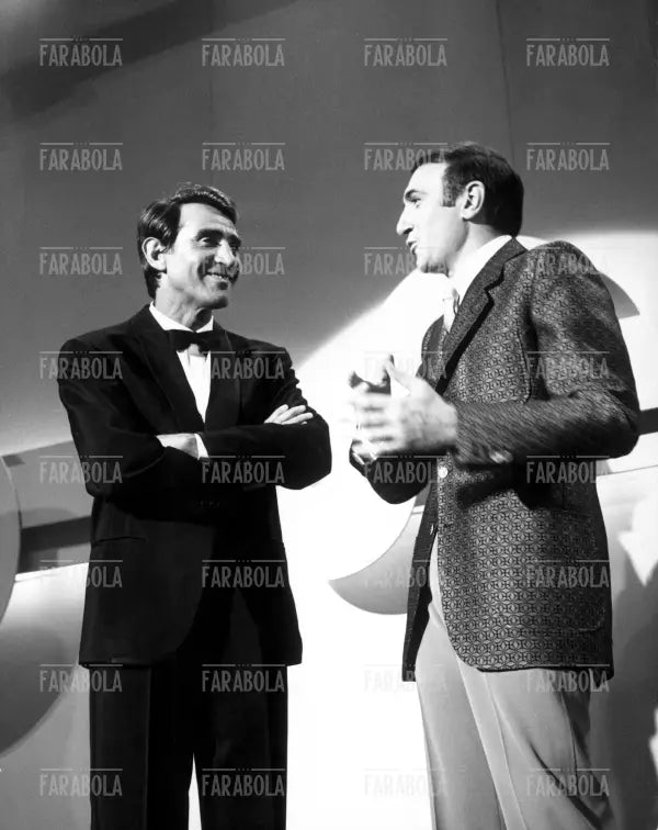 Walter Chiari e Pippo Baudo, Un disco per l'estate, 1969 - Farabola Immagine digitale