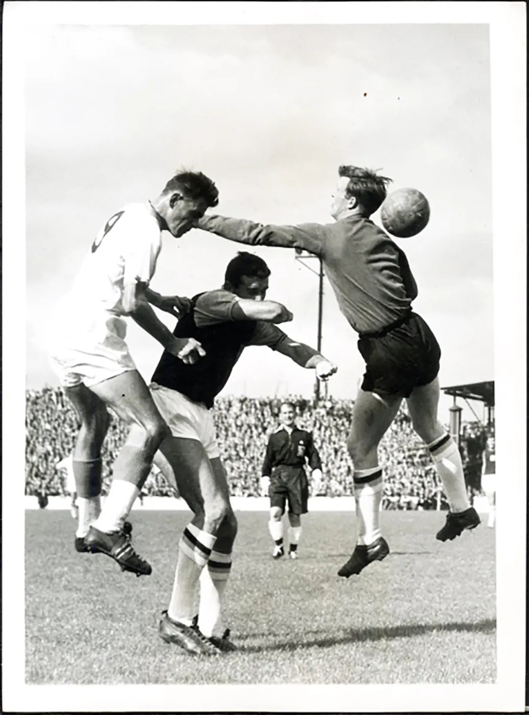 West Ham vs Blackpool 1960 Ft 5723 - Stampa 21x15 cm - Farabola Stampa ai sali d'argento