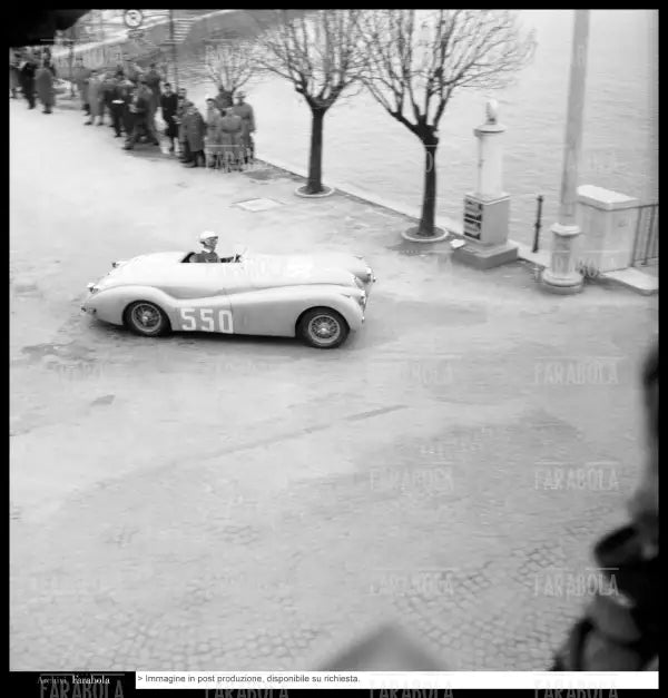 William G. Graham su Jaguar XK120, Mille Miglia, 1956 - Farabola Immagine digitale