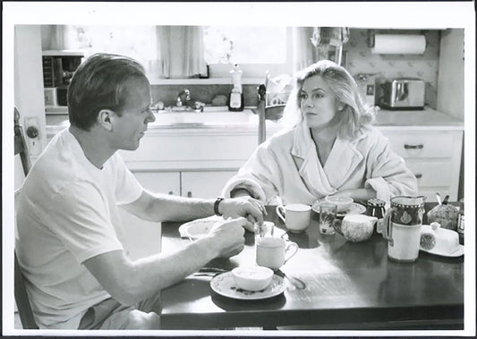 William Hurt e Kathleen Turner 1989 Ft 37566 - Stampa 20x25 cm - Farabola Stampa ai sali d'argento (anni 90)