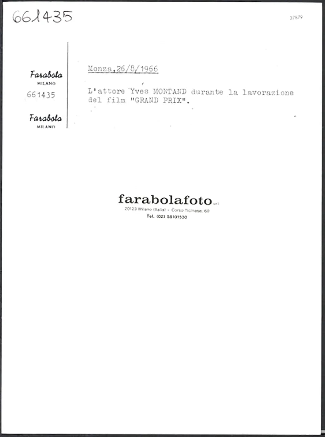 Yves Montand sul set di Grand Prix 1966 Ft 37879 - Stampa 24x18 cm - Farabola Stampa ai sali d'argento