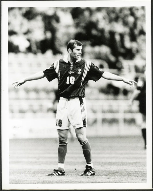 Zinedine Zidane Europei 1996 Ft 4795 - Stampa 20x25 cm - Farabola Stampa digitale