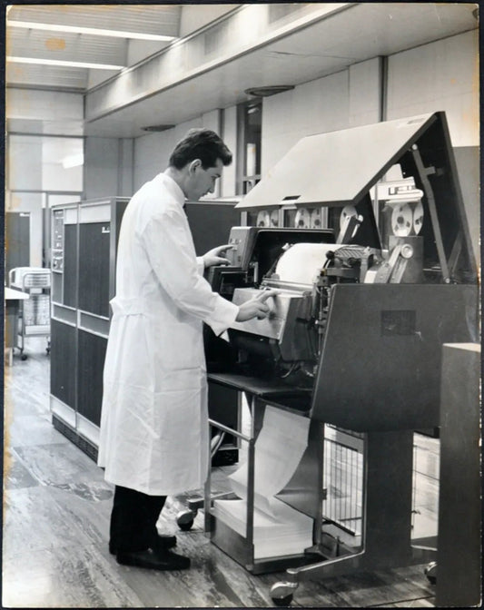 Centro Tecnologico Cassa di Rispamio 1961 Ft 1951 - Stampa 21x27 cm - Farabola Stampa ai sali d'argento