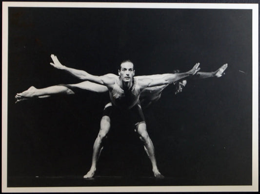 Nikolais Dance Theatre anni 90 Ft 1198 - Stampa 24x18 cm - Farabola Stampa ai sali d'argento