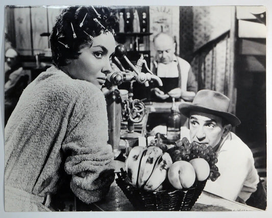 Gina Lollobrigida e Sidney James Ft 34852 - Stampa 21x27 cm - Farabola Stampa ai sali d'argento