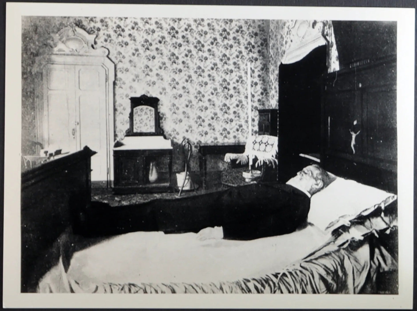 Giuseppe Verdi sul letto di morte Ft 1187 - Stampa 24x18 cm - Farabola Stampa ai sali d'argento