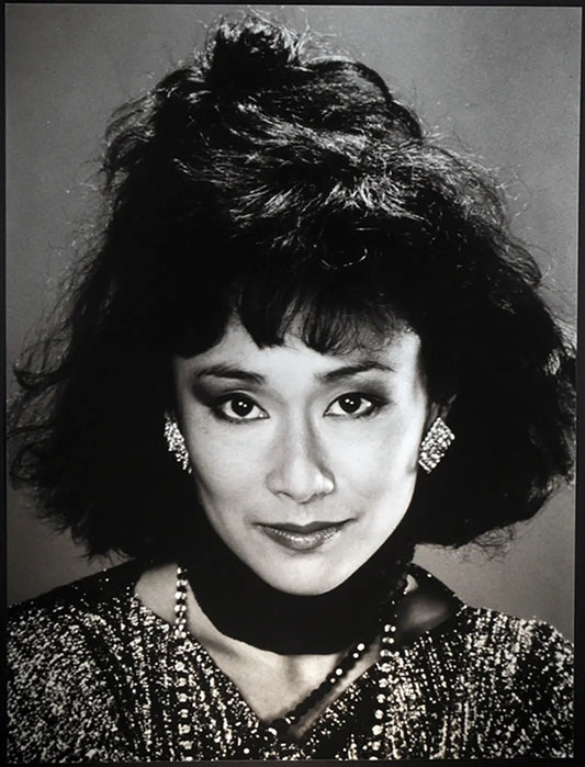 Kim Miyuri Film Tv John e Yoko 1985 Ft 819 - Stampa 27x37 cm - Farabola Stampa ai sali d'argento
