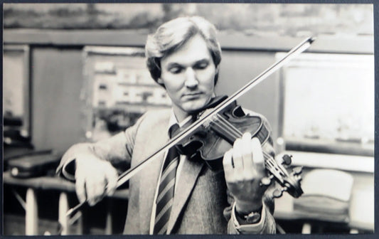 Londra Guido Lamell suona Stradivari 1985 Ft 1381 - Stampa 20x13 cm - Farabola Stampa ai sali d'argento