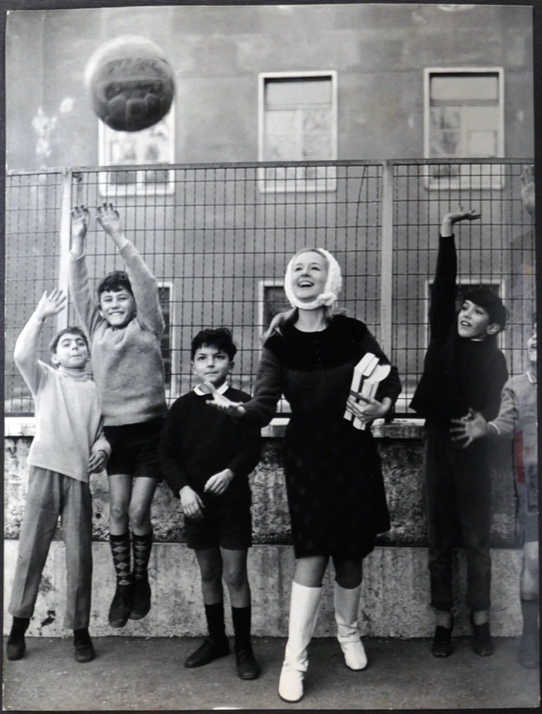 Loretta Goggi 1965 Ft 2214 - Stampa 21x27 cm - Farabola Stampa ai sali d'argento
