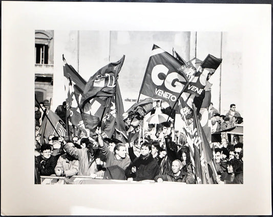 Manifestazione sindacati anni 90 Ft 2139 - Stampa 24x30 cm - Farabola Stampa ai sali d'argento