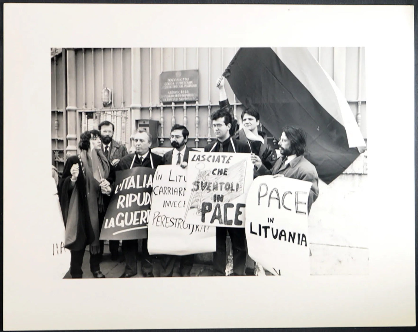 Manifestazione Verdi Ambasciata Urss 1991 Ft 1418 - Stampa 20x30 cm - Farabola Stampa ai sali d'argento