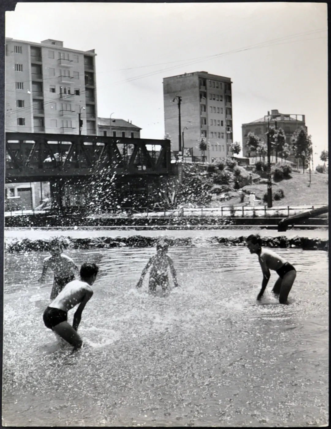 Milano Caldo in città anni 60 Ft 2189 - Stampa 21x27 cm - Farabola Stampa ai sali d'argento