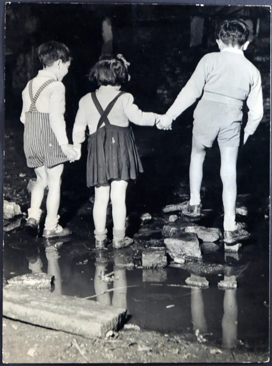 Milano dopo la pioggia anni 60 Ft 1181 - Stampa 24x18 cm - Farabola Stampa ai sali d'argento