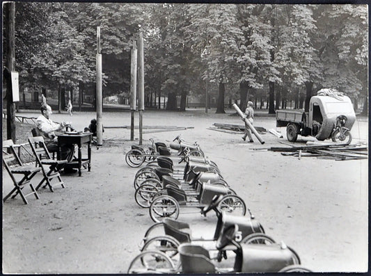 Festa dell'Uva ai Giardini Milano 1953 Ft 1924 - Stampa 24x18 cm - Farabola Stampa ai sali d'argento