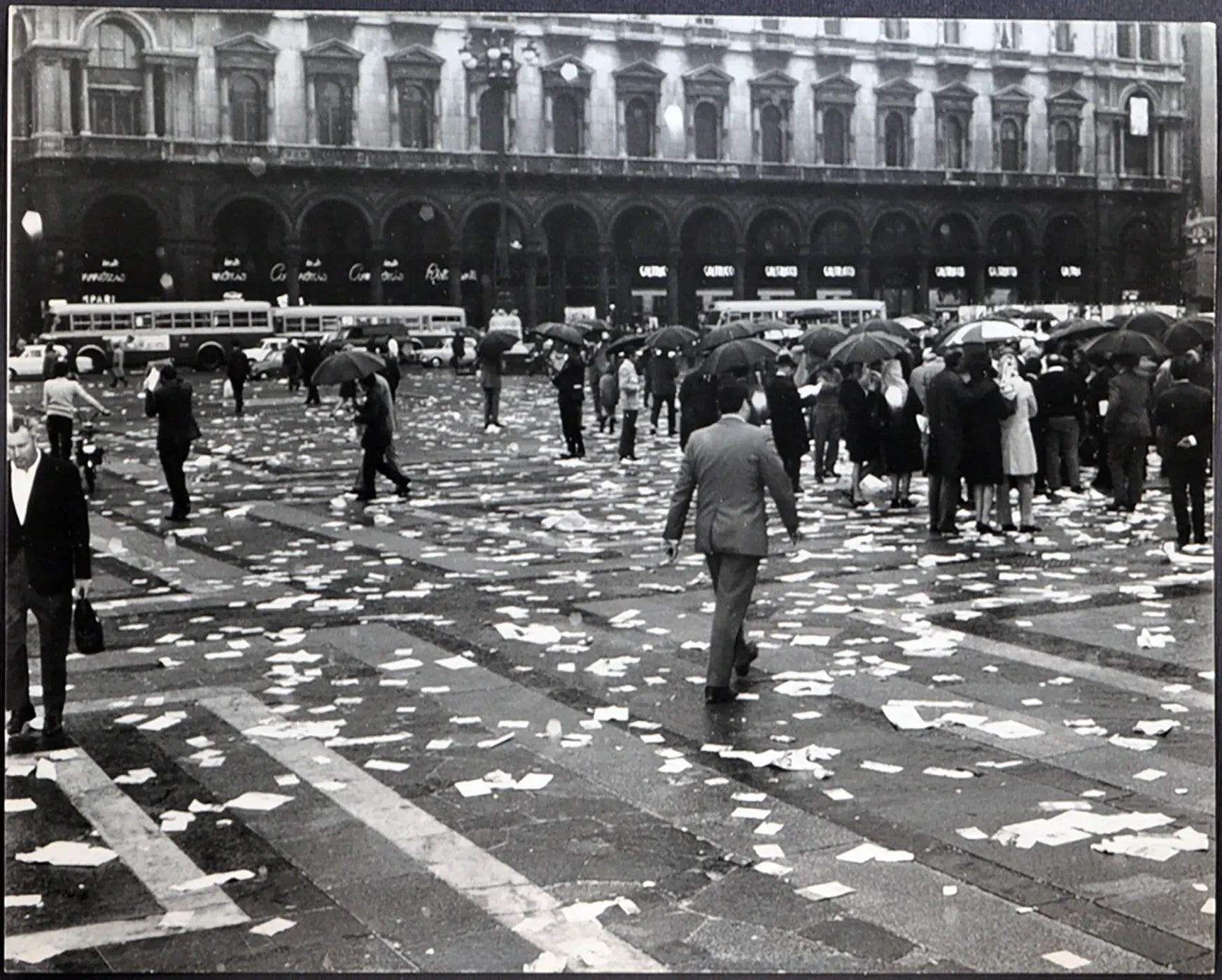 Manifesti elettorali Milano 1970 Ft 2038 - Stampa 21x27 cm - Farabola Stampa ai sali d'argento