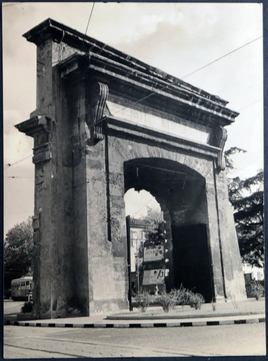 Porta Romana Milano anni 60 Ft 1353 - Stampa 24x18 cm - Farabola Stampa ai sali d'argento