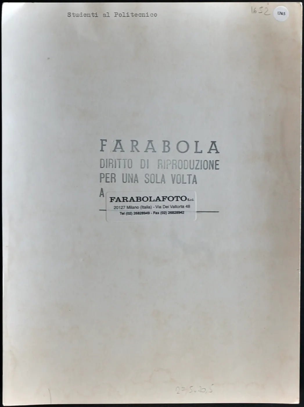 Studenti Politecnico Milano anni 70 Ft 1745 - Stampa 21x27 cm - Farabola Stampa ai sali d'argento