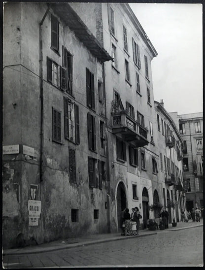 Via della Chiesa Milano anni 50 Ft 1560 - Stampa 24x18 cm - Farabola Stampa ai sali d'argento