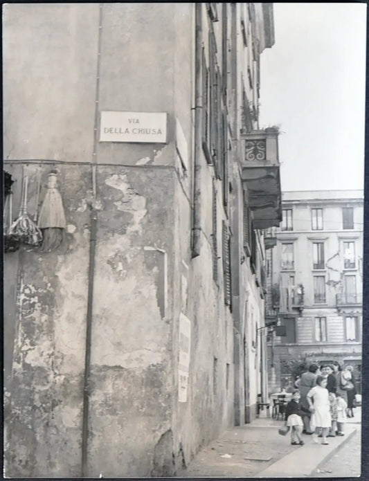 Via della Chiusa Milano anni 60 Ft 1865 - Stampa 24x18 cm - Farabola Stampa ai sali d'argento