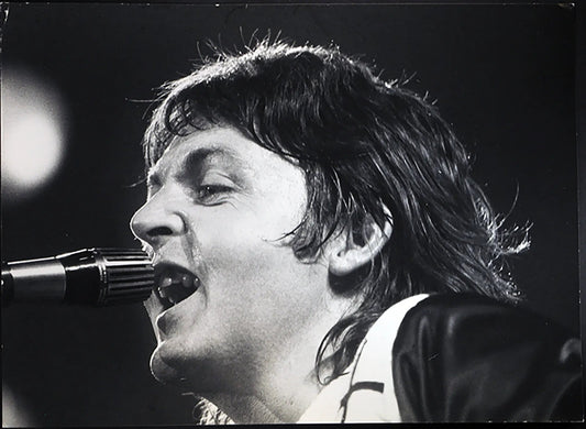 Paul McCartney anni 80 Ft 930 - Stampa 27x37 cm - Farabola Stampa ai sali d'argento