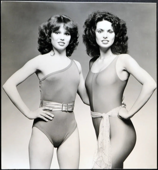 Sally e Sandra Nicholson anni 70 Ft 35151 - Stampa 20x22 cm - Farabola Stampa ai sali d'argento