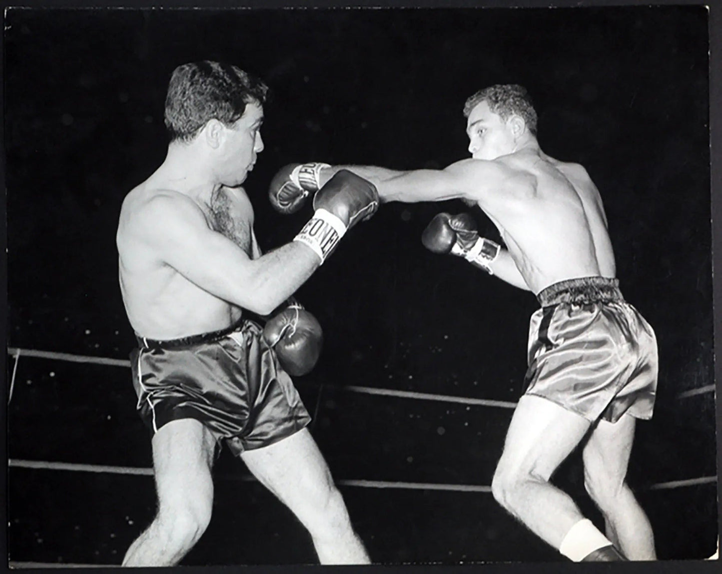 Pugilato Duilio Loi vs Carlos Ortiz 1960 Ft 425 - Stampa 21x27 cm - Farabola Stampa ai sali d'argento