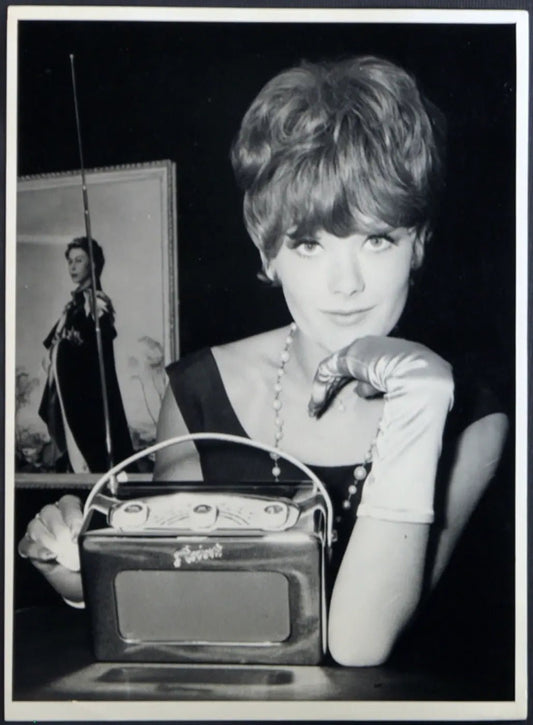 Radio ricoperta di diamanti 1961 Ft 1125 - Stampa 20x15 cm - Farabola Stampa ai sali d'argento